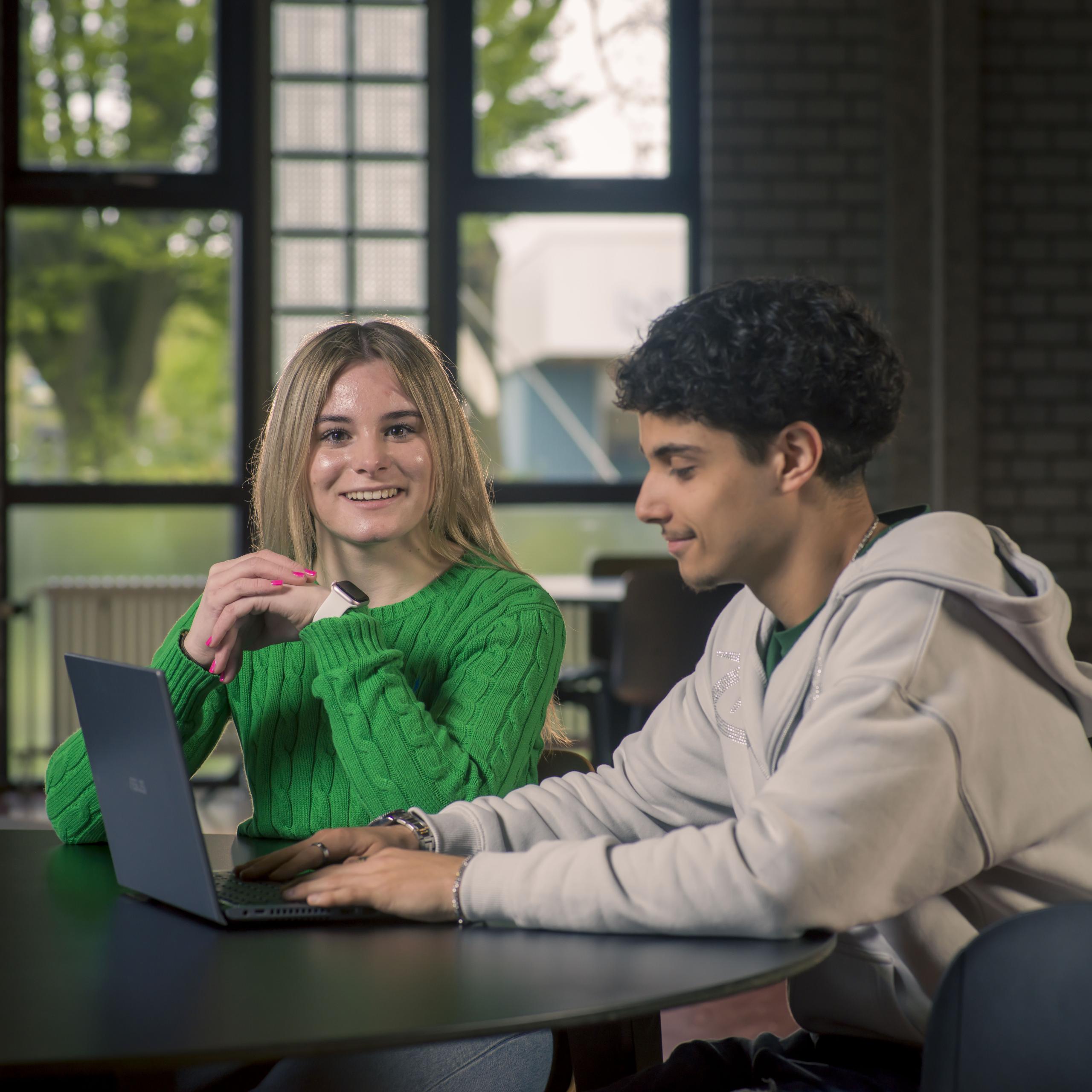 Beeldbank_Astrum_College_1